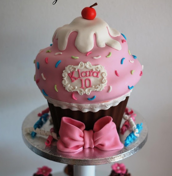 3D-cupcake-tarta